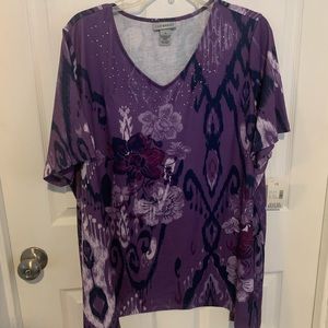 Purple flower shirt NEW WITH TAGS 1X Catherine’s